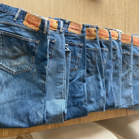 Vintage Levi’s 501 button fly jeans- price per 1 pair - Picture 7 of 15